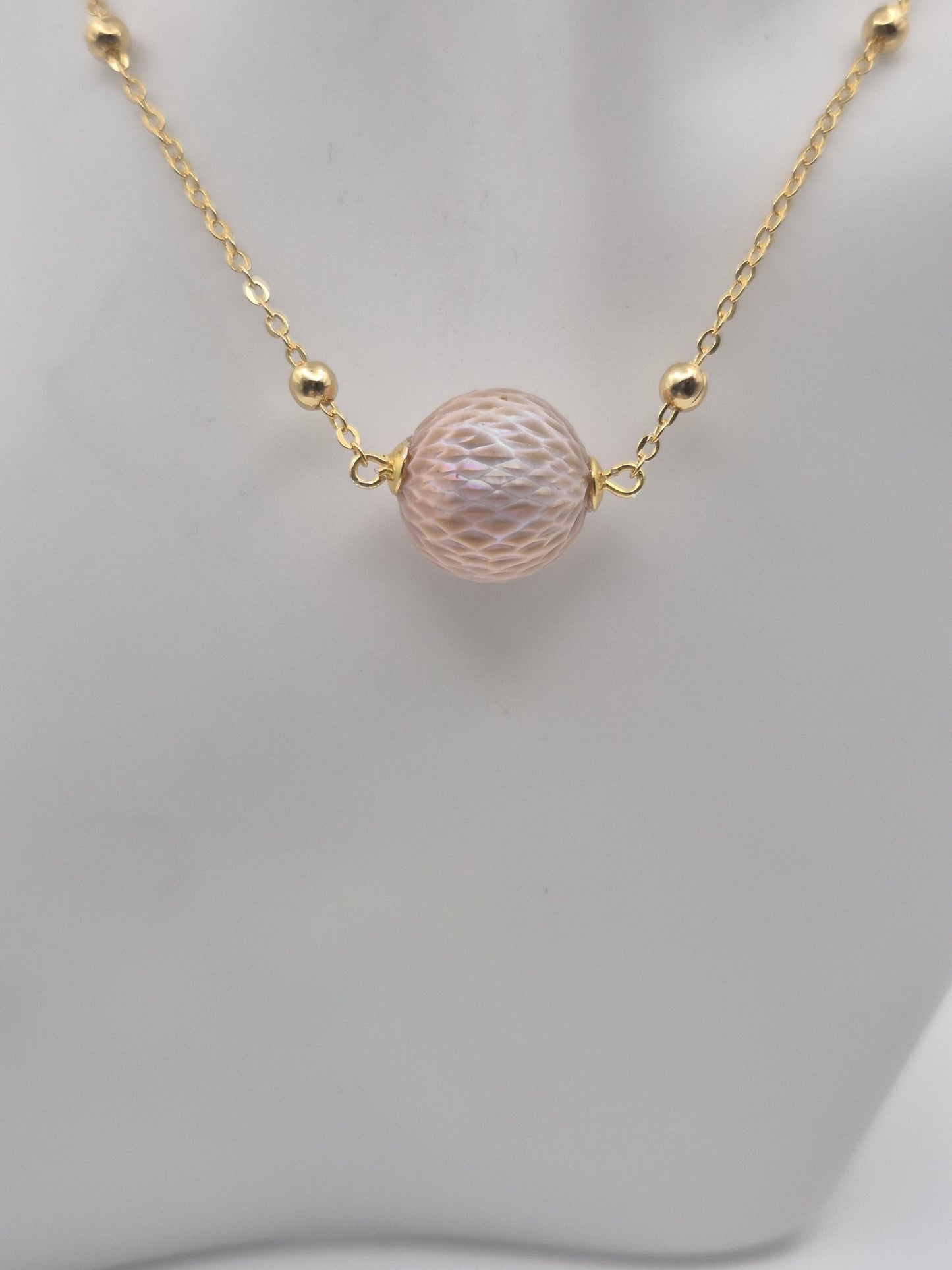 Golden Orb Carved Edison Pearl Necklace — Dragon Scale Design