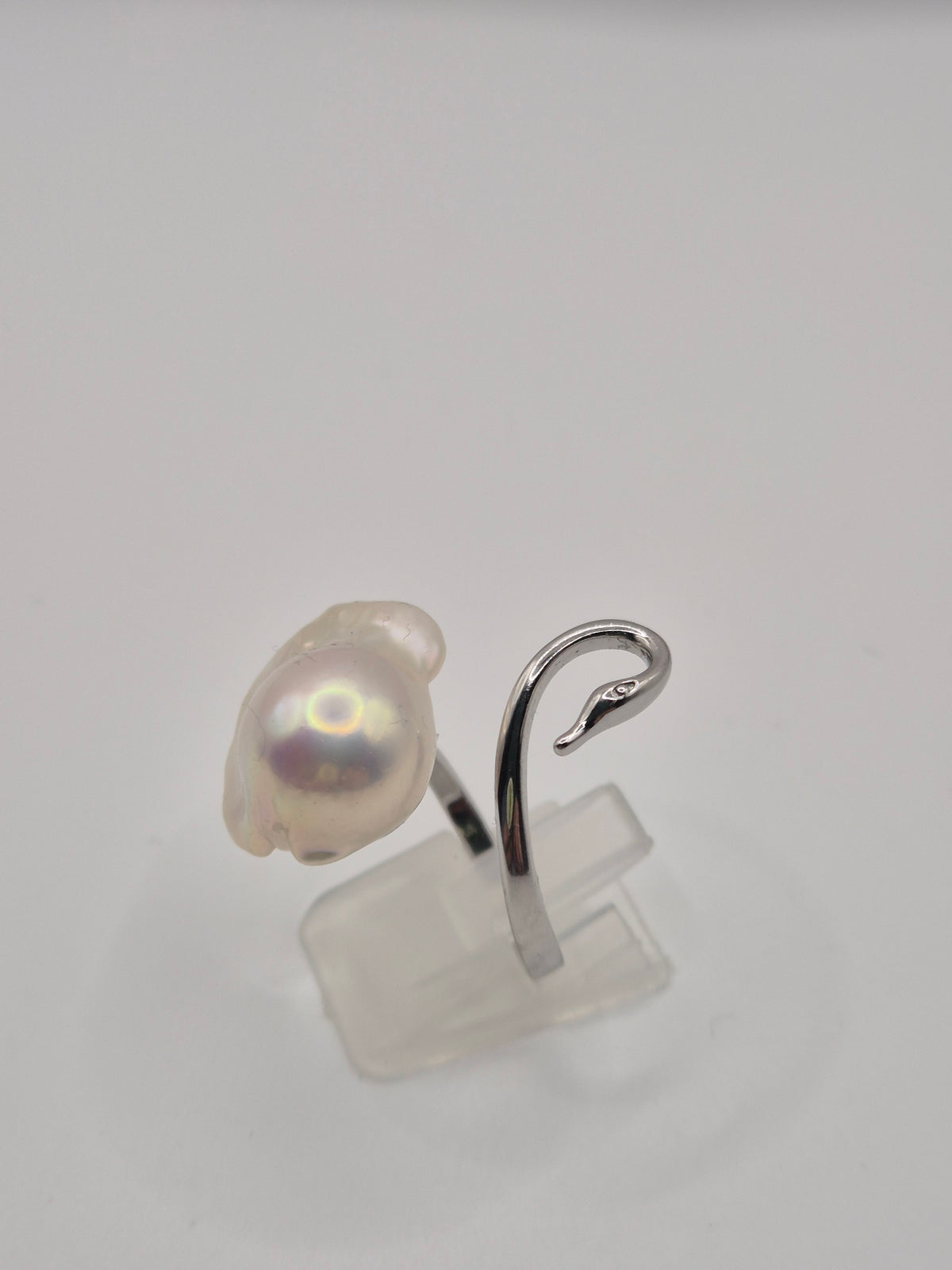 Elegant Swan Baroque Pearl Ring