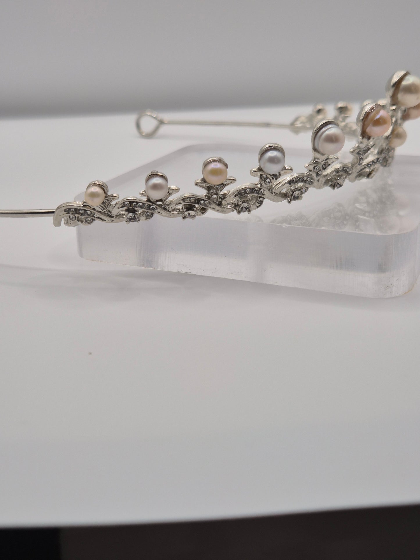 Elegant Blush Pearl Tiara