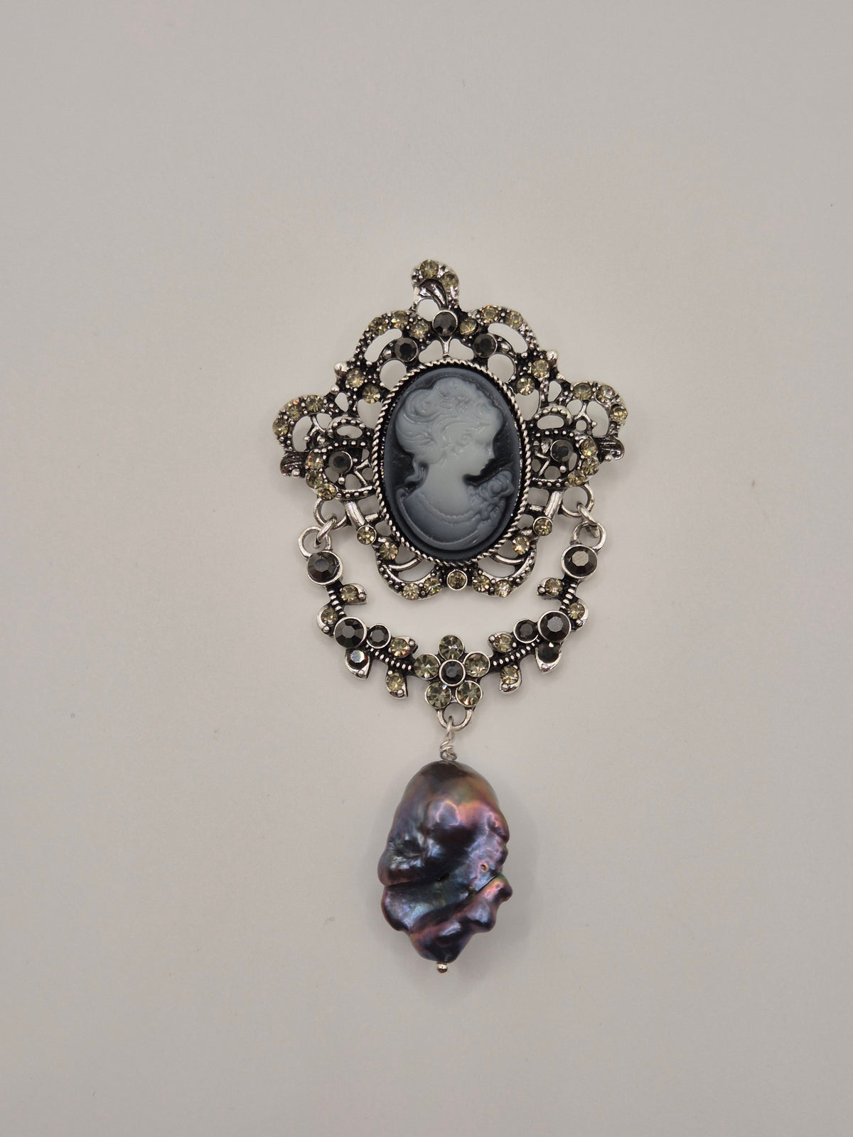 Swinging Cameo Pearl Brooch