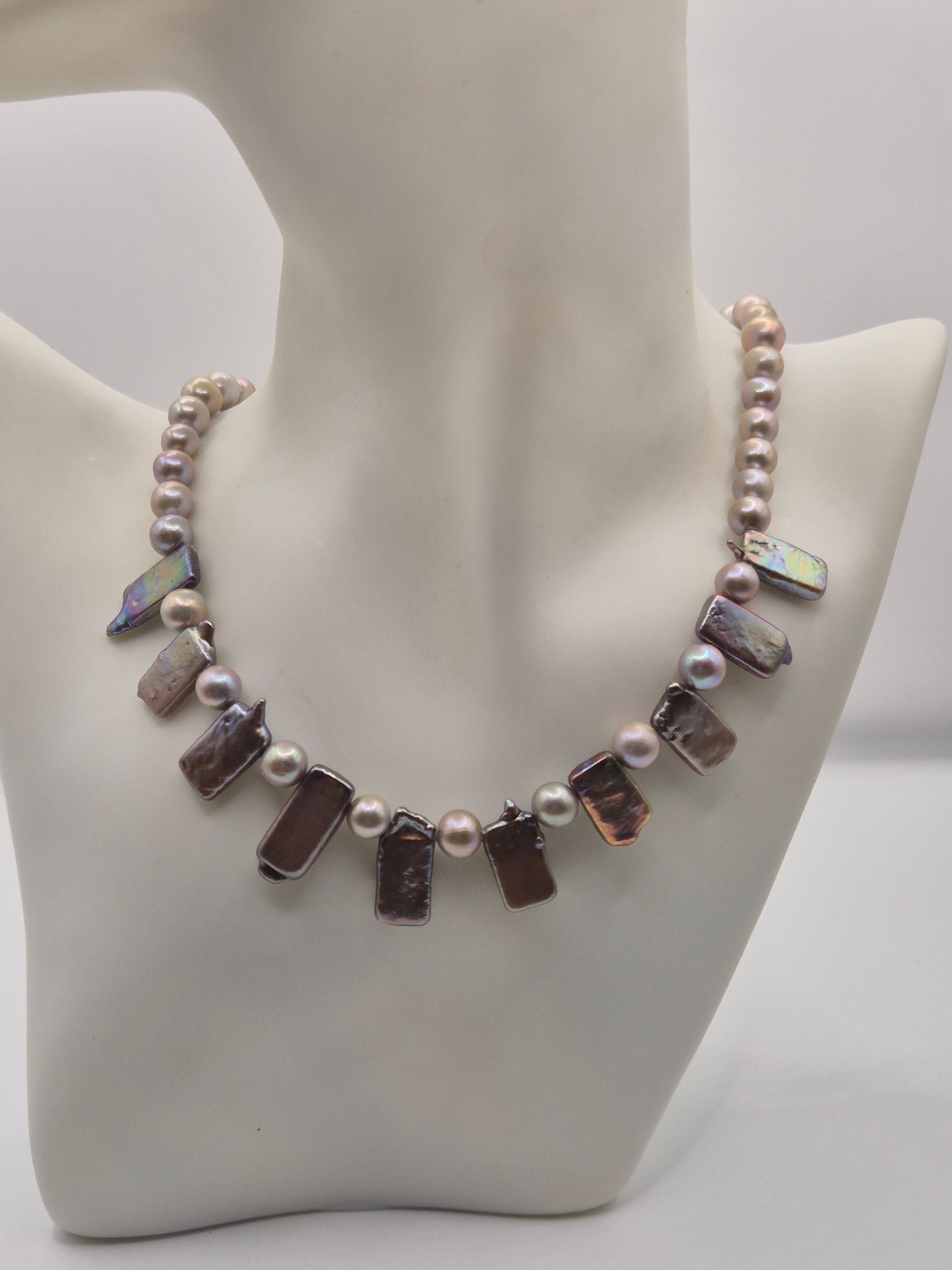 Moonlit Shards Pearl Necklace