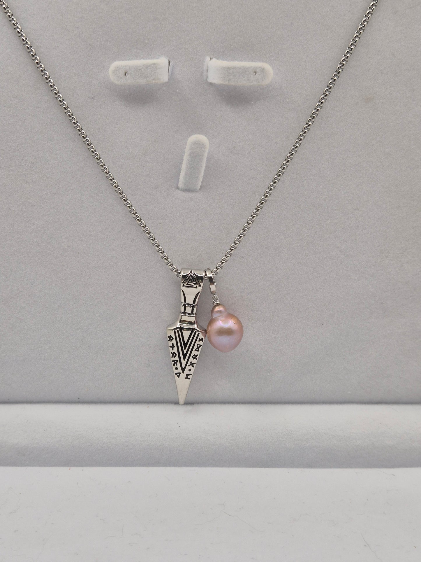 Etched Viking Arrow Head Pendant Necklace with Baroque Pearl