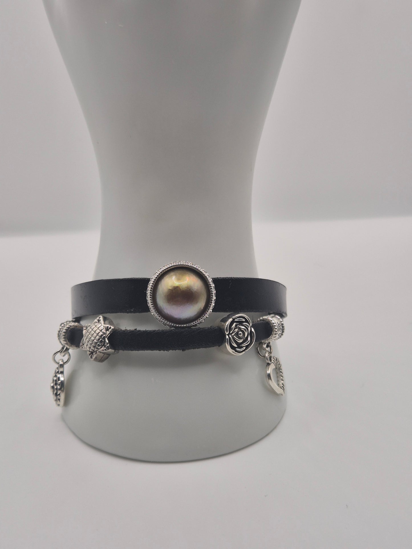 Saltwater Mabe & Charm Double Leather Strand Bracelet