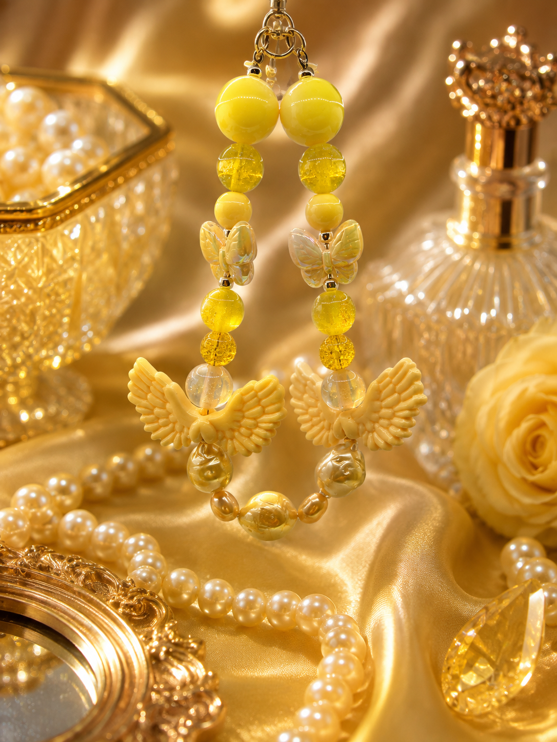 Mellow Yellow Pearl Phone Charm