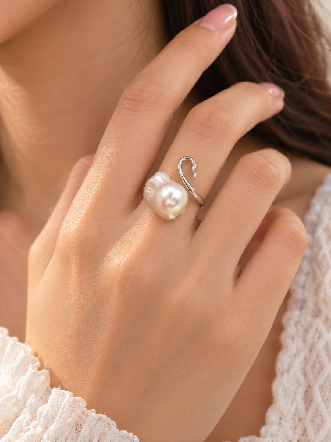 Elegant Swan Baroque Pearl Ring
