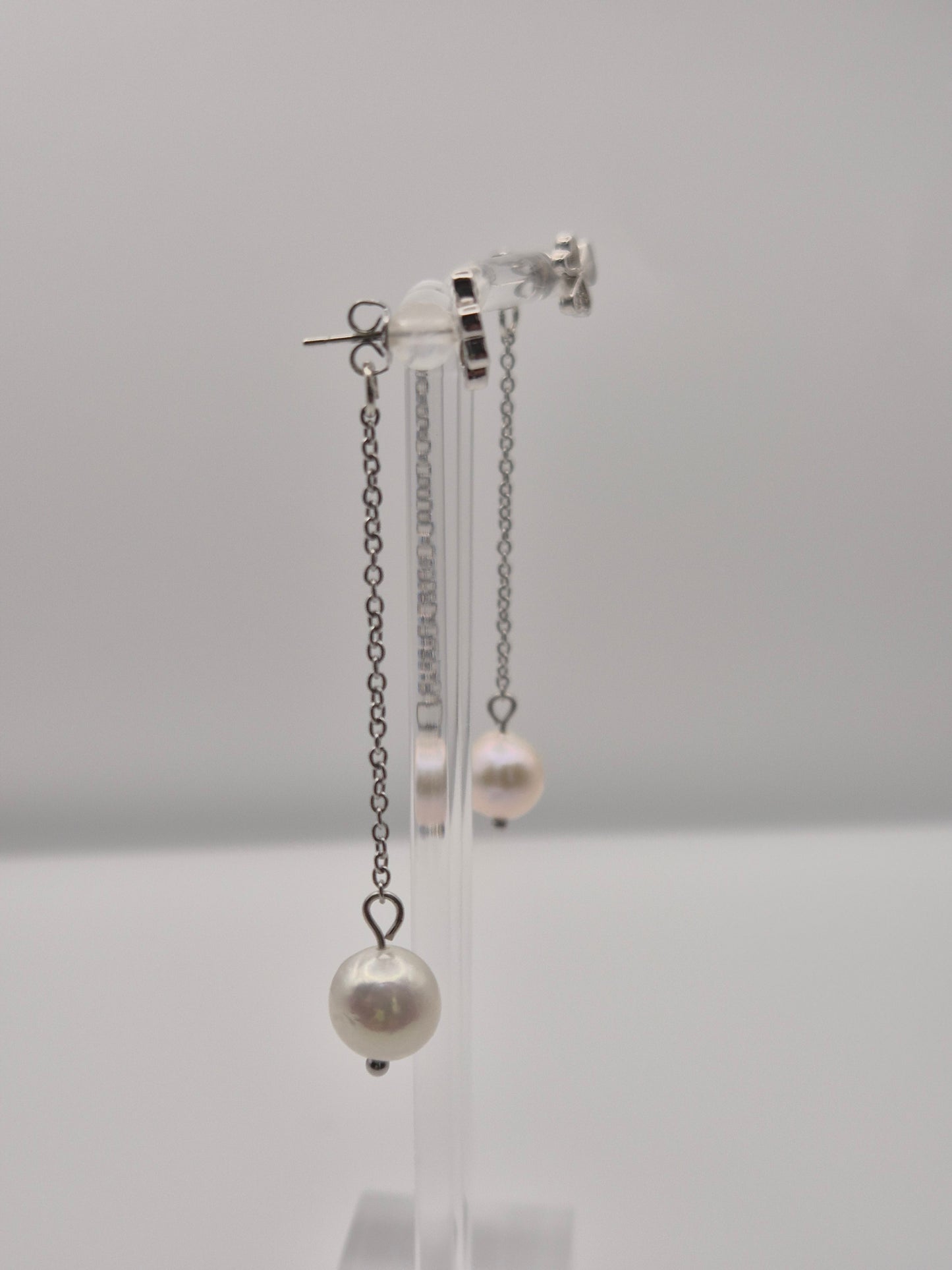 Silver Clover Pearl Drop Studs