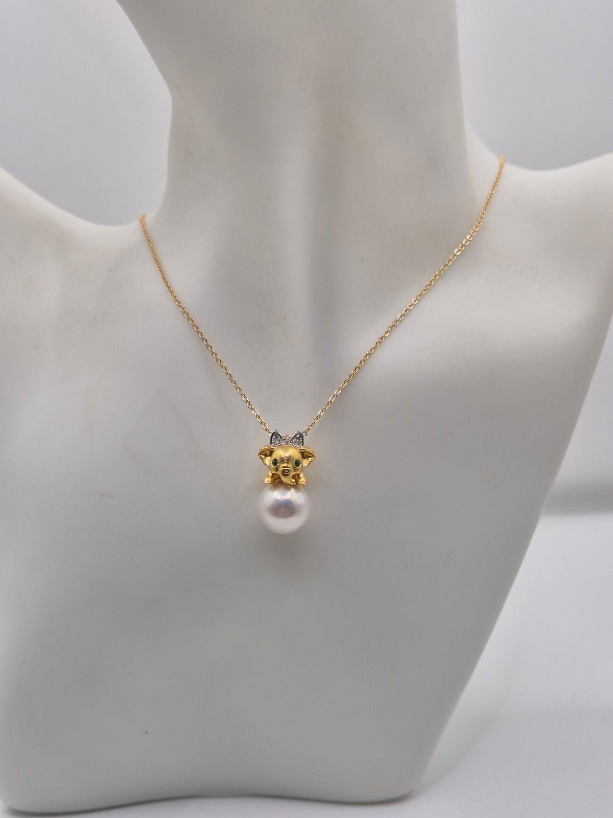 Sweet Elephant Pearl Pendant