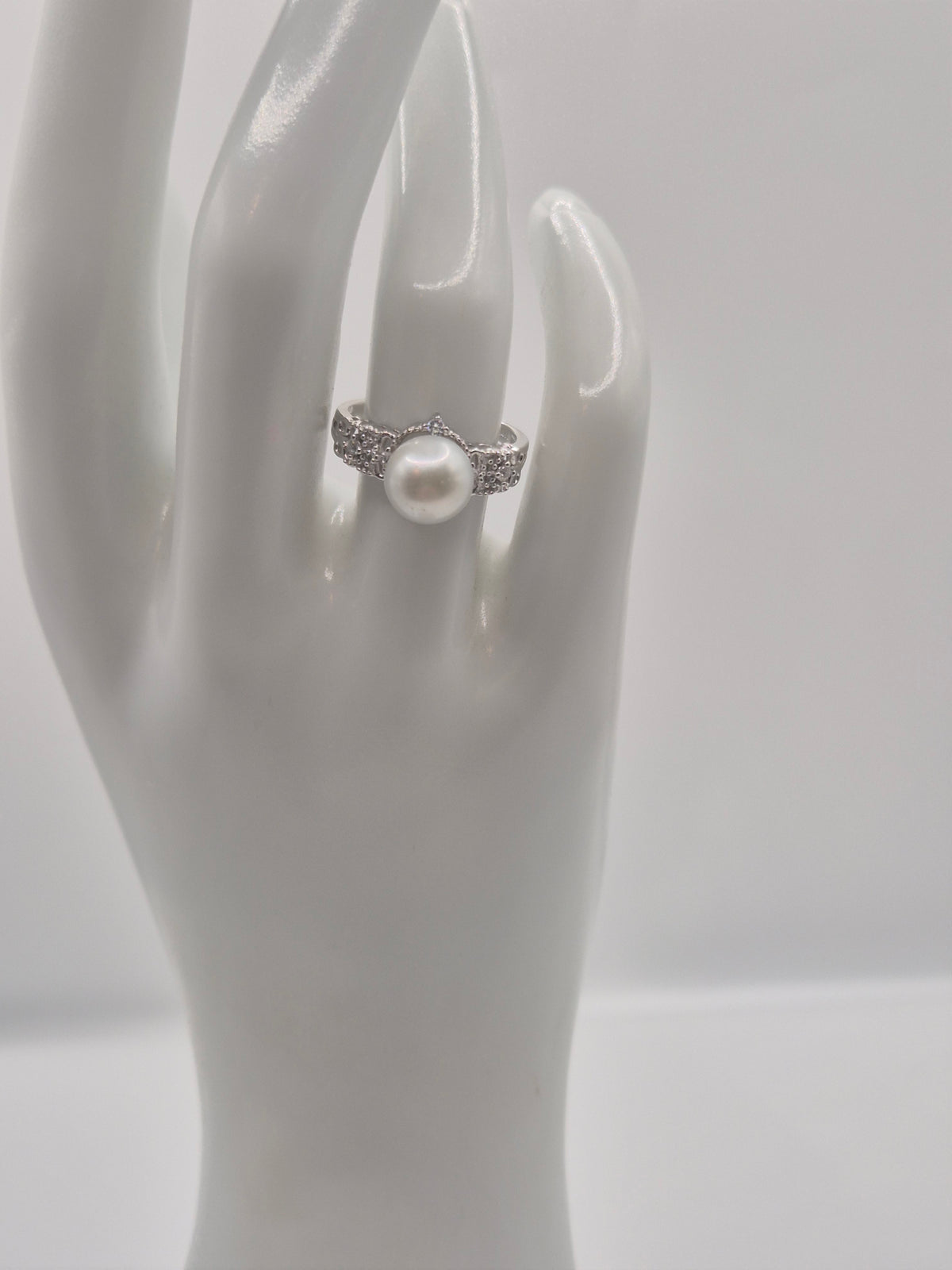 The Duchess Pearl Ring
