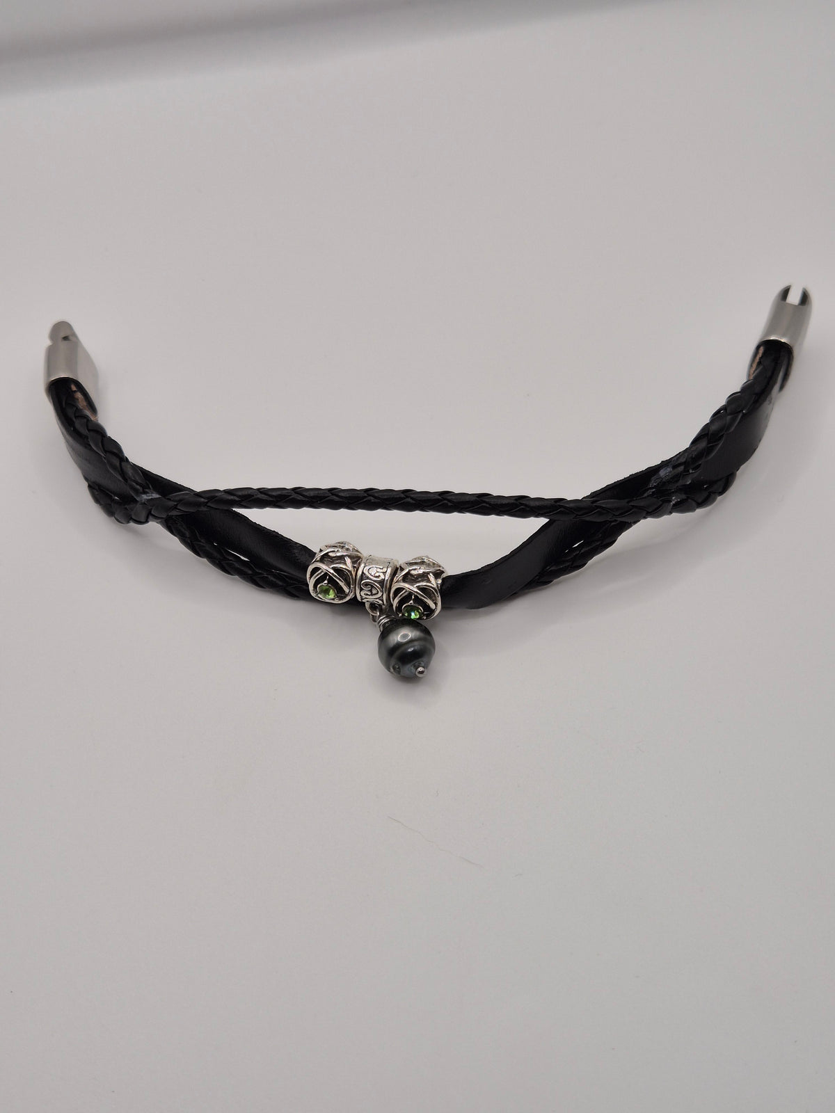 Triple Strand Leather Bracelet with Black Tahitian