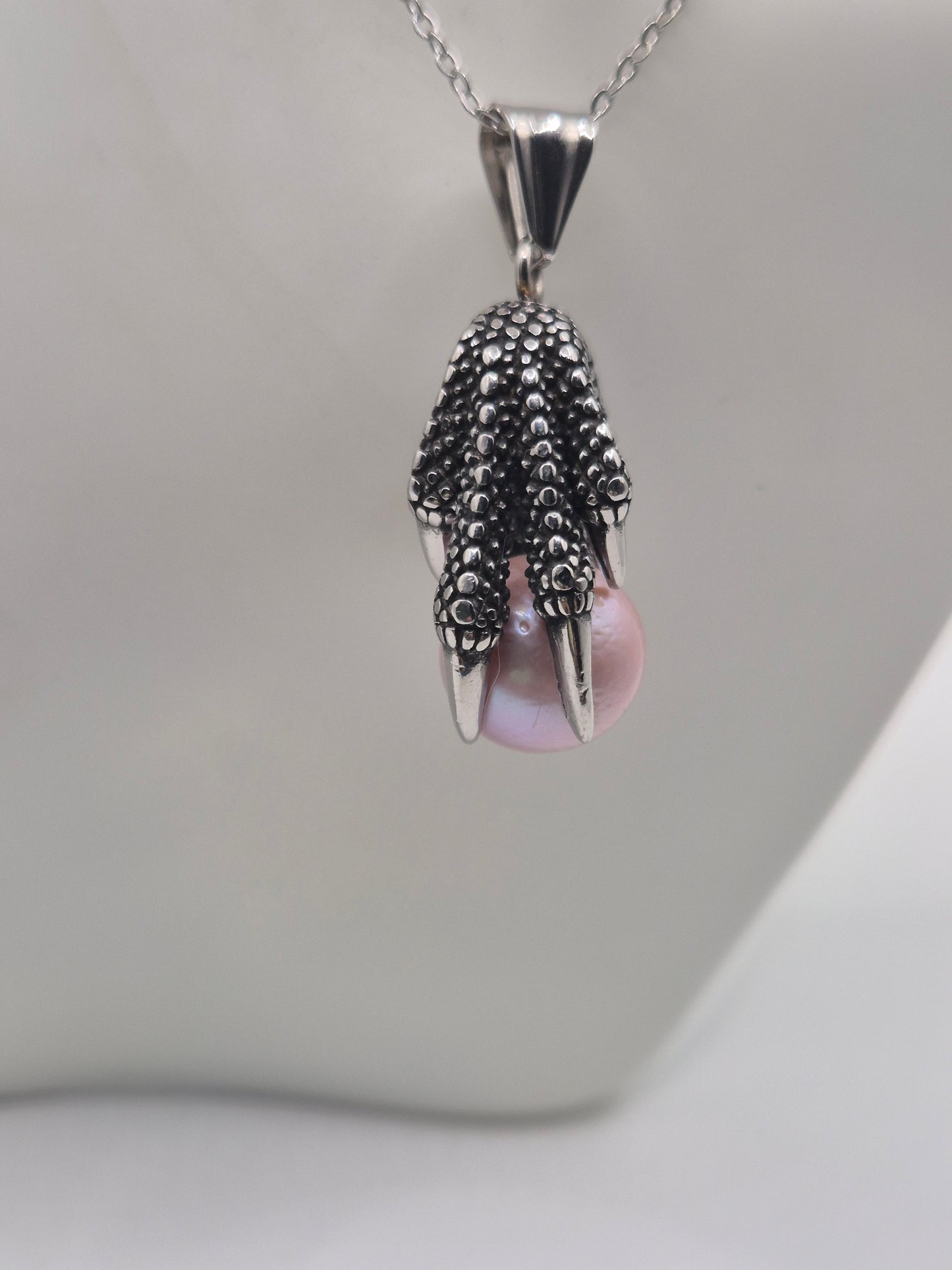 Medieval Dragon Claw XL Edison Pendant