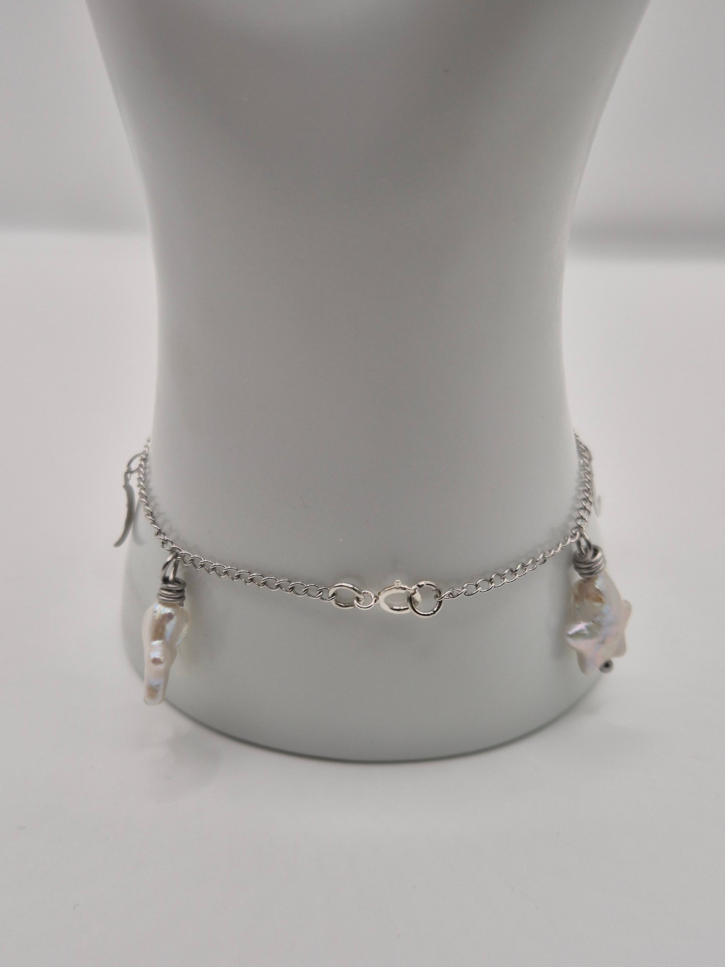 Starry Wiccan Pearl Handchain