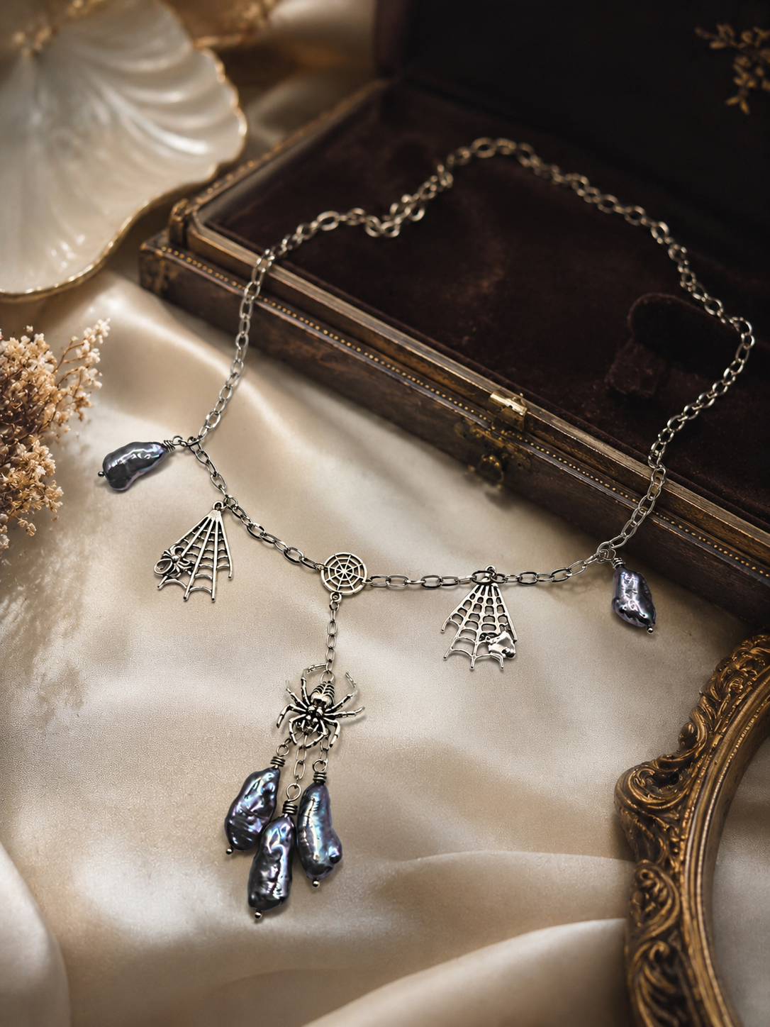 Web & Spider Drop Pearl Necklace