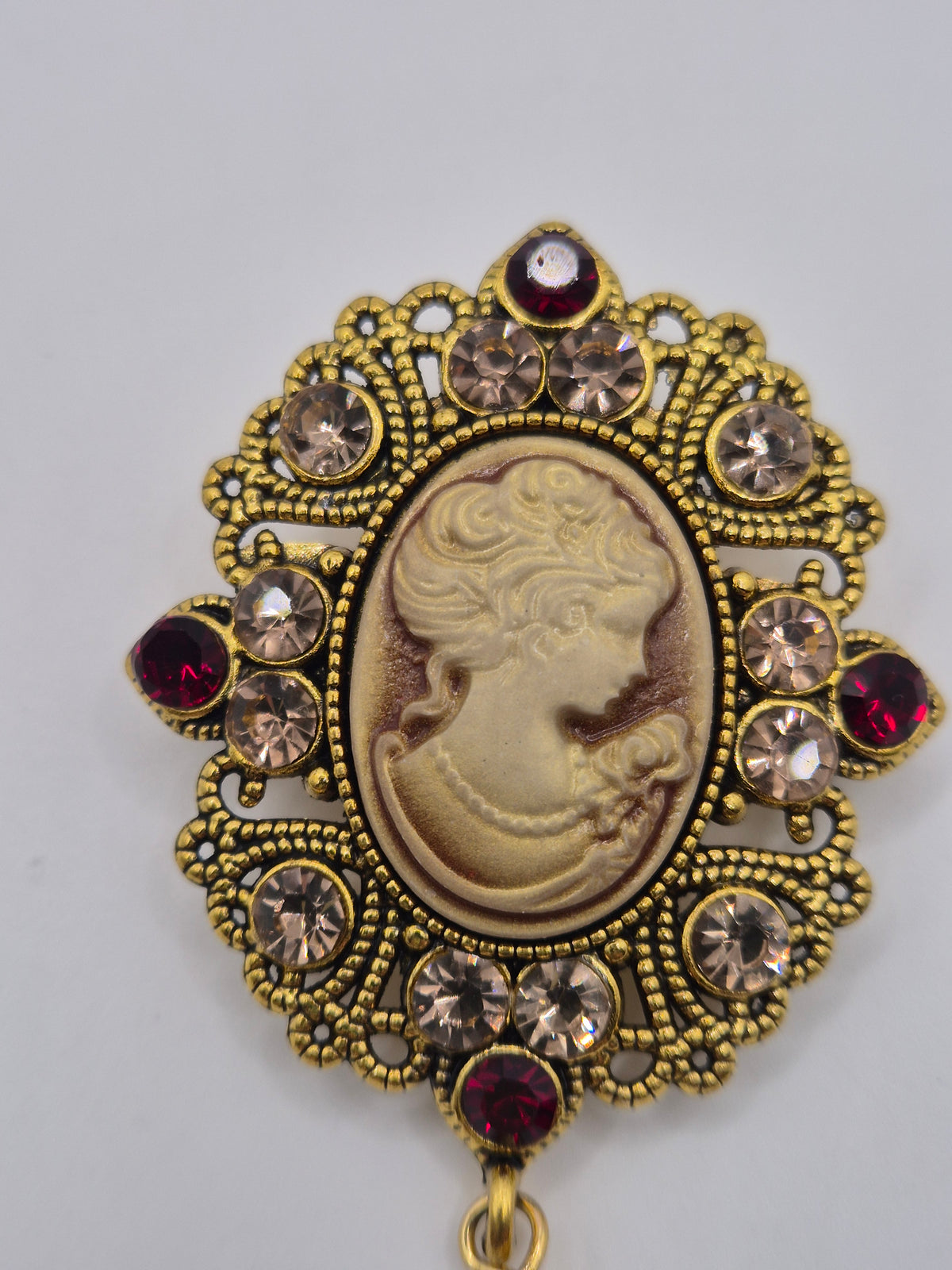 Antique Cameo Button Pearl Brooch