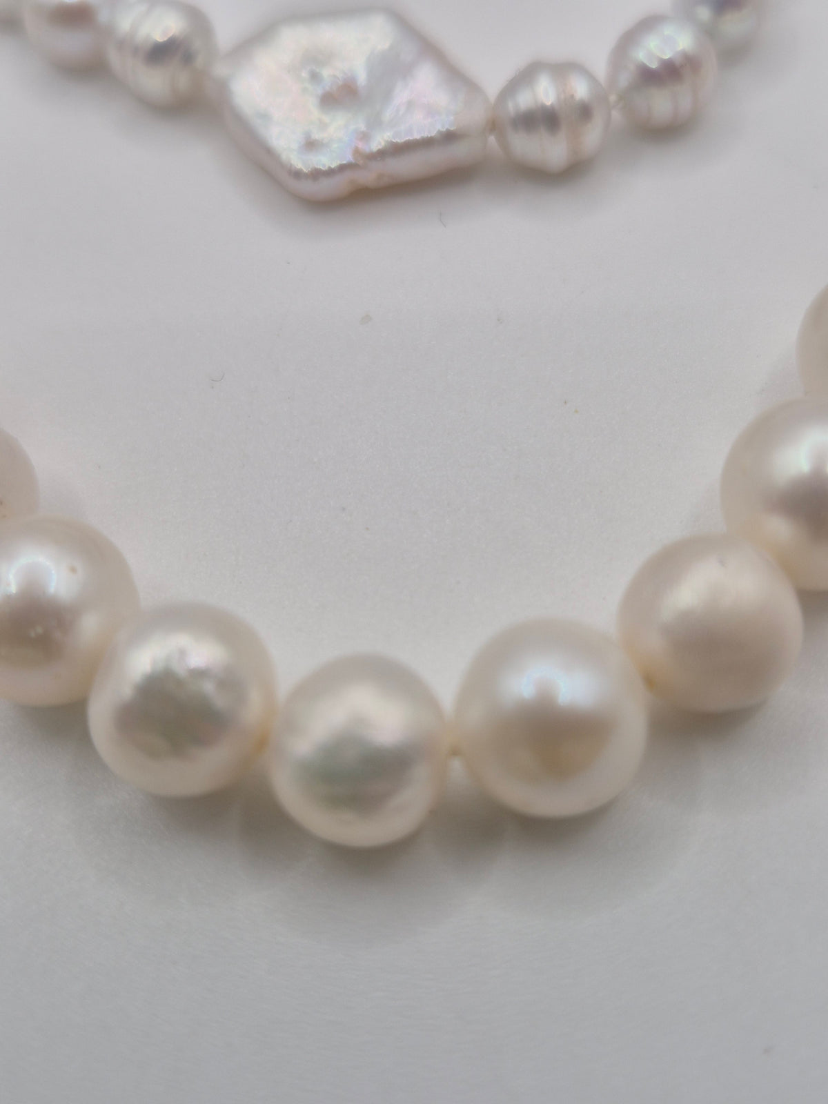Wonderful Wolf Double Pearl Strand Lapel Pin