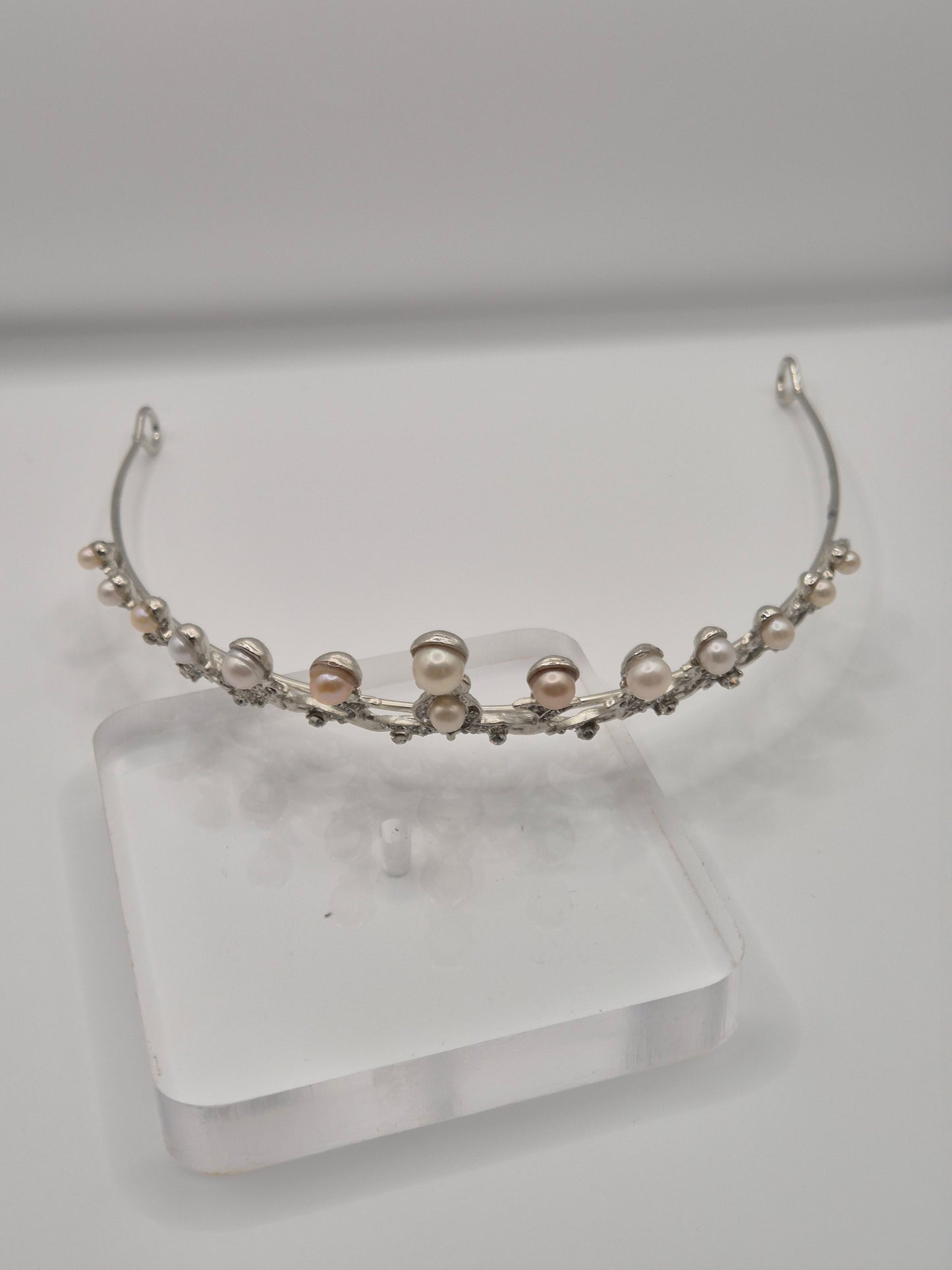 Elegant Blush Pearl Tiara