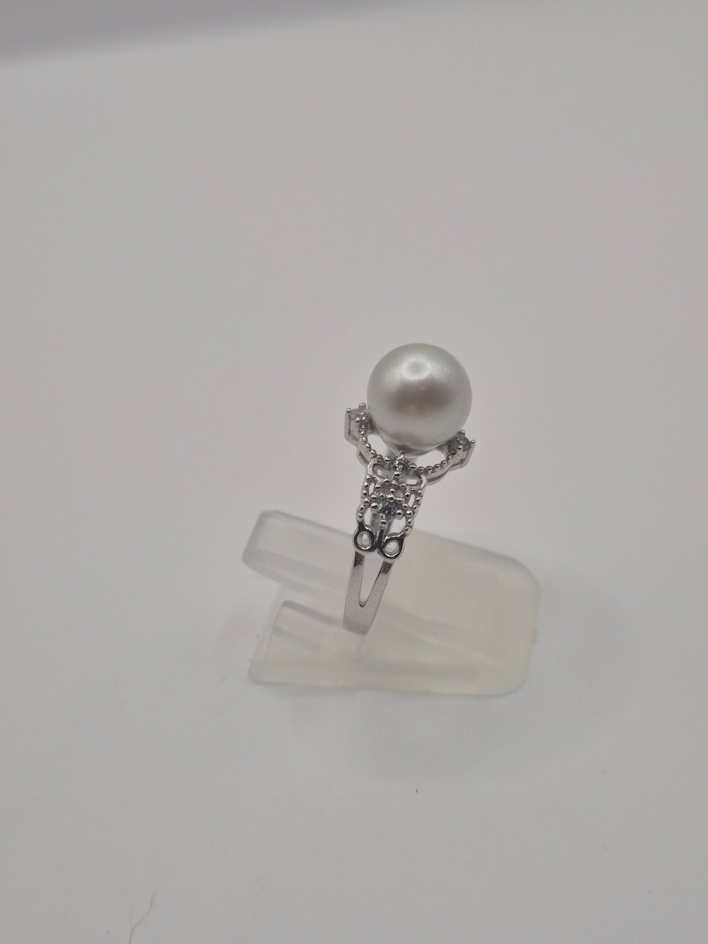 The Duchess Pearl Ring